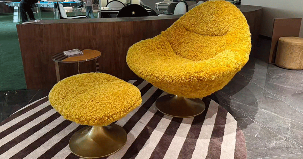 FD10-10 Pumpkin Bouclé Swivel Lounge Chair & Ottoman