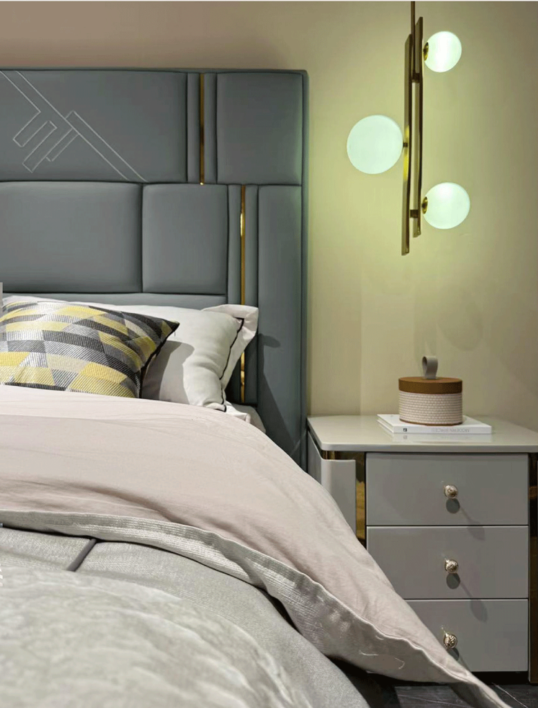 FD10-18 Art Deco Wingback Bed with Matching Nightstands