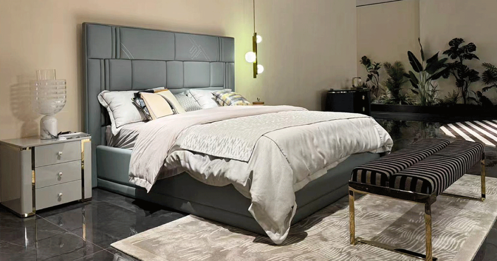FD10-18 Art Deco Wingback Bed with Matching Nightstands