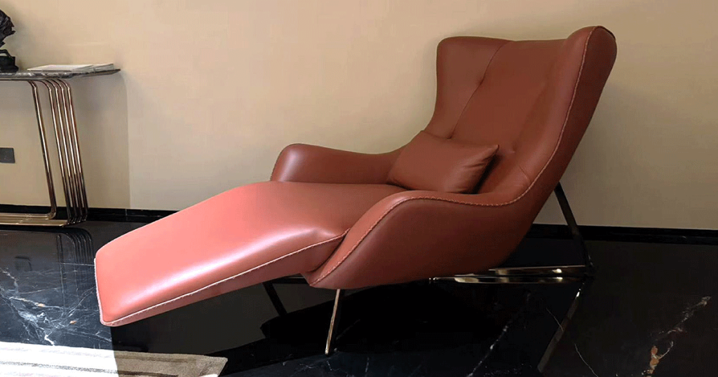 V29 Camel Leather Chaise Lounge