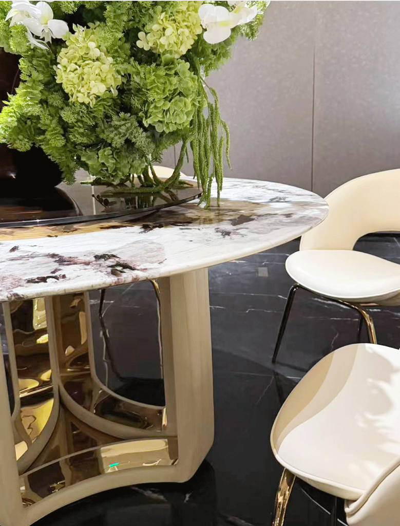 V35 Pink-Veined Marble Round Dining Table