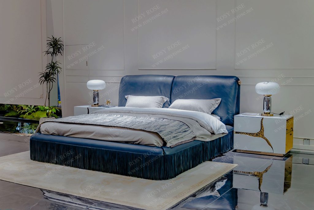 Azzurro Sovereign Leather Bedroom Suite