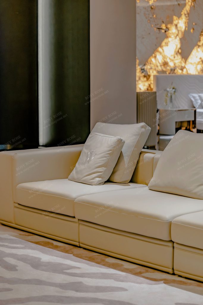 Venezia Seven-Star Glamour Living Suite